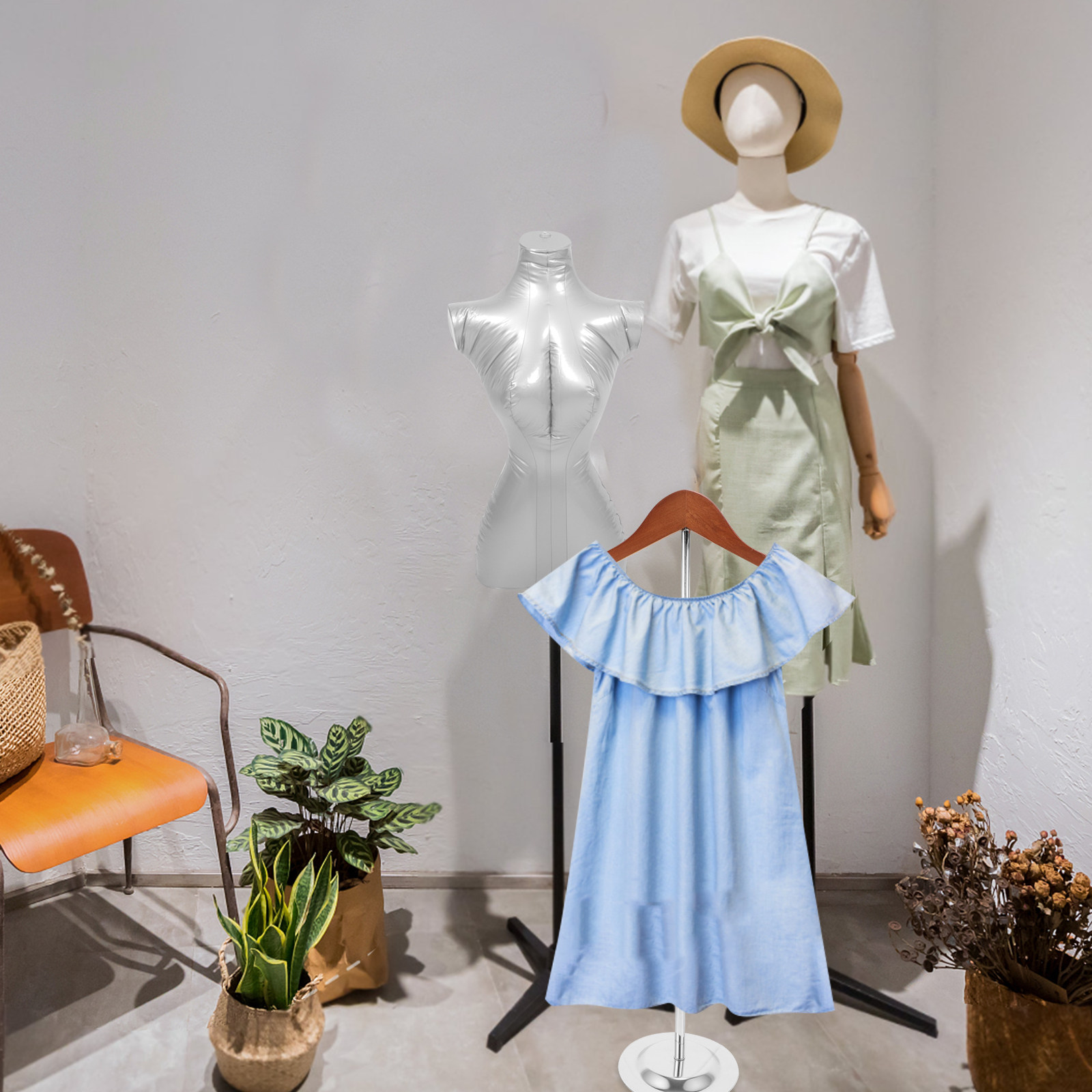 Baby Clothing Display Stand - حامل عرض ملابس على شكل حرف